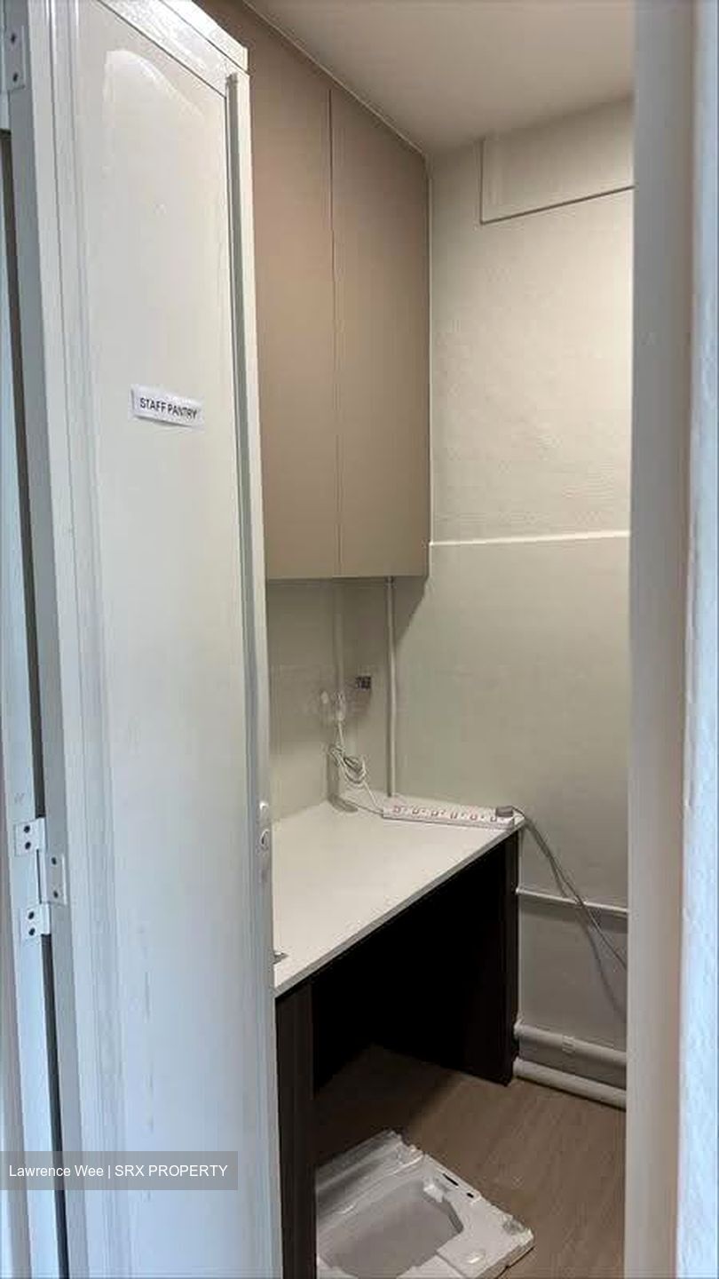 Tampines Street 11 (D18), Retail #627361581